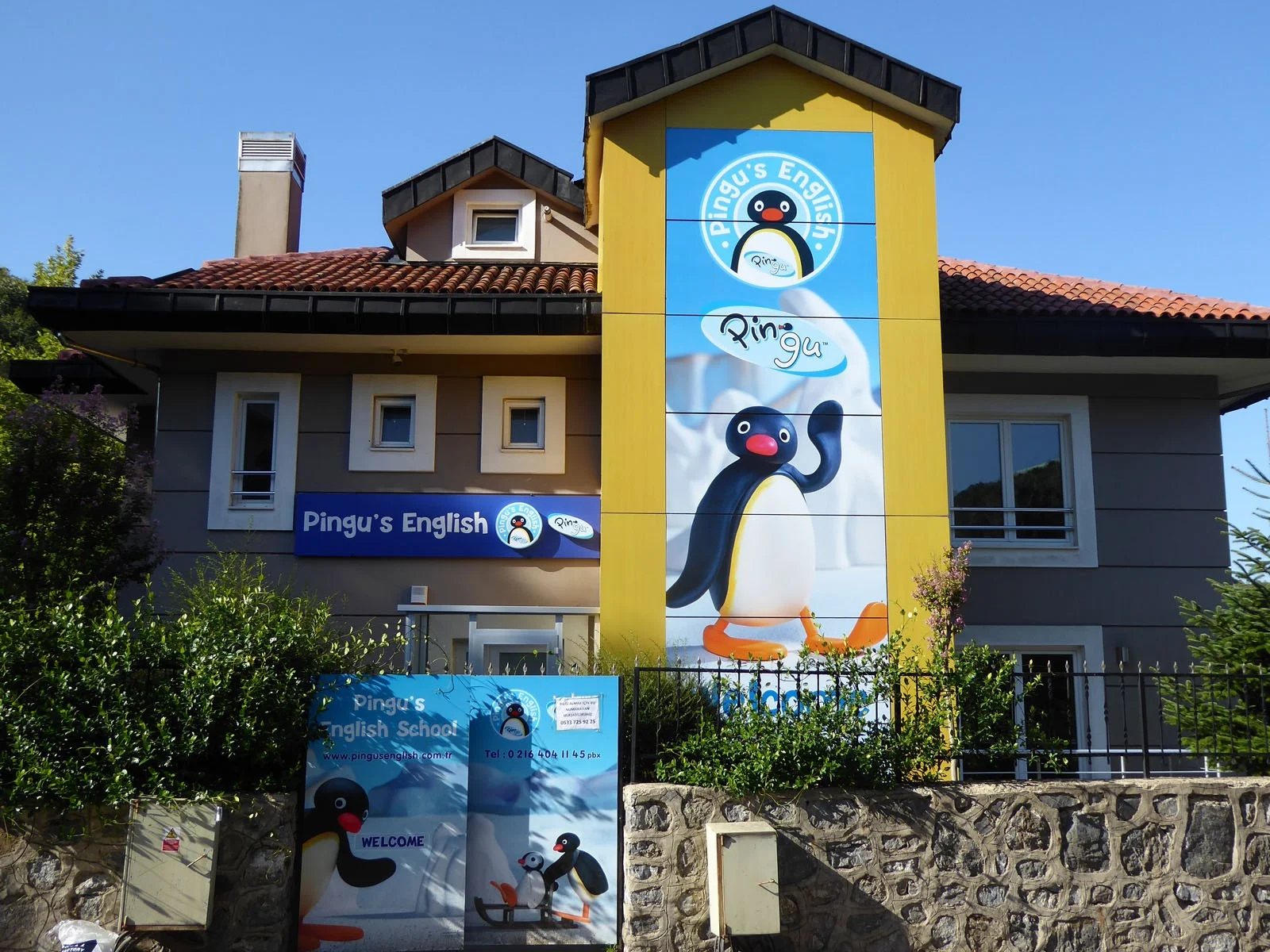 Pingu's English 6